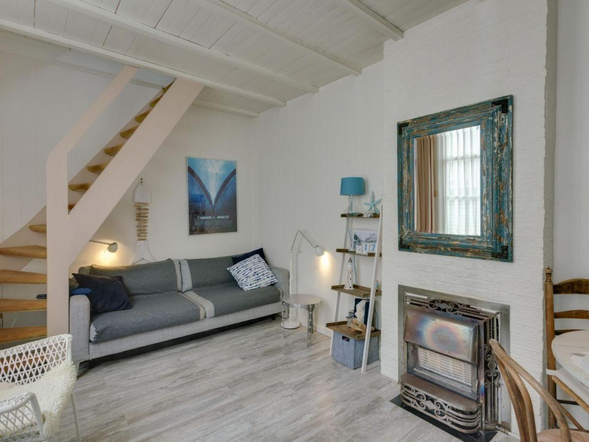 Picturesque Fisherman S House In Scheveningen Near The Shops The Hague Exterior photo